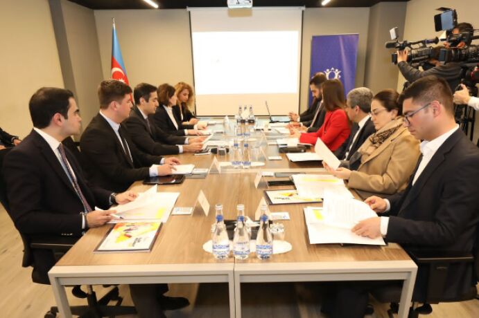 <p>Gənclər Fondunun Müşahidə Şurasının iclası keçirilib (FOTO=8)<br />
 </p>