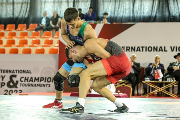 <p>GÜLƏŞ: Güləşçilərimiz Türkiyə turnirinə 4 medalla başlayıblar</p>