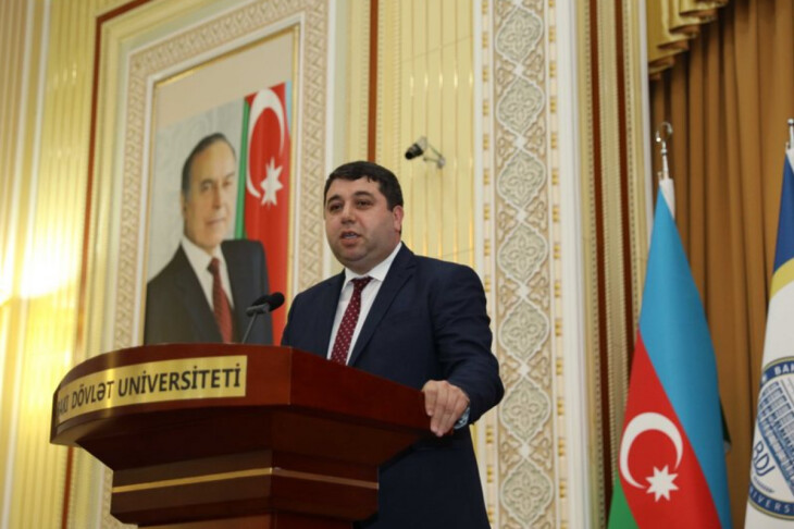 <p>Gömrük Akademiyasında Ümummilli lider Heydər Əliyevin 100 illik yubileyinə həsr olunmuş tədbir keçirilib</p>