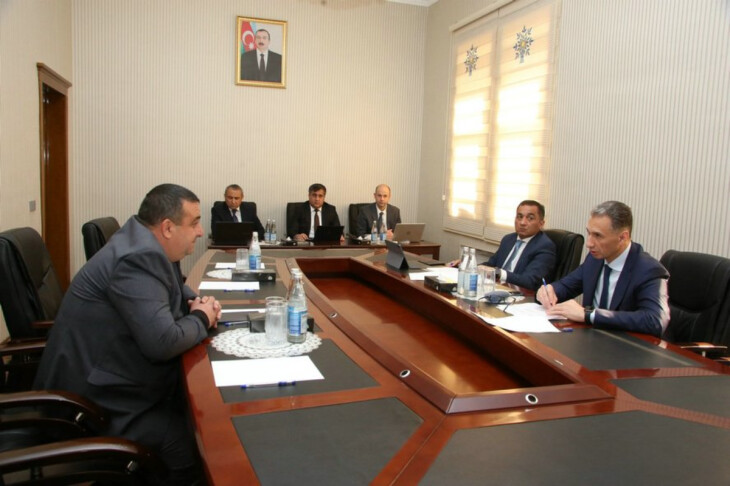<p>MAİS İBRAHİMOV: Nazir Rəşad Nəbiyev Ağcabədi şəhərində vətəndaşları qəbul edib</p>