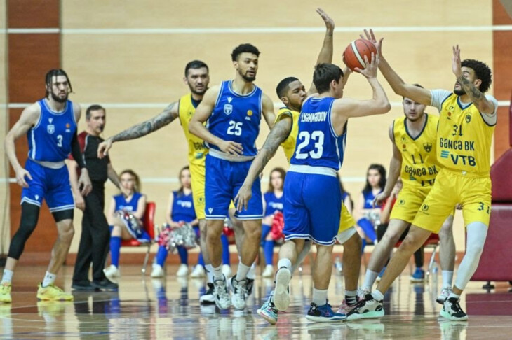 <p>BASKETBOL: 