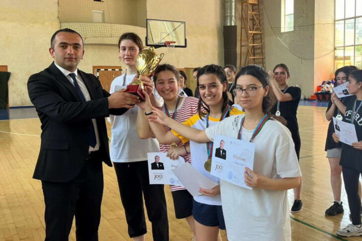 <p>Azərbaycan Memarlıq və İnşaat Universitetinin basketbolçu qızları arasında qalib müəyyənləşdi (+FOTO=11)</p>