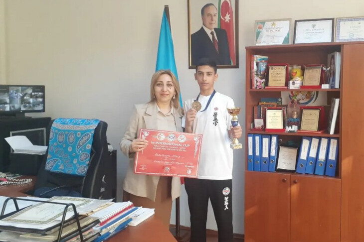 <p>ALMAZ HƏSRƏT: İgidimiz Polşadan gəldi</p>