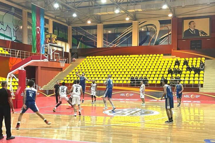 <p>BASKETBOL: U-20 basketbol yığmamız AÇ-ya Şəkidə hazırlaşır</p>