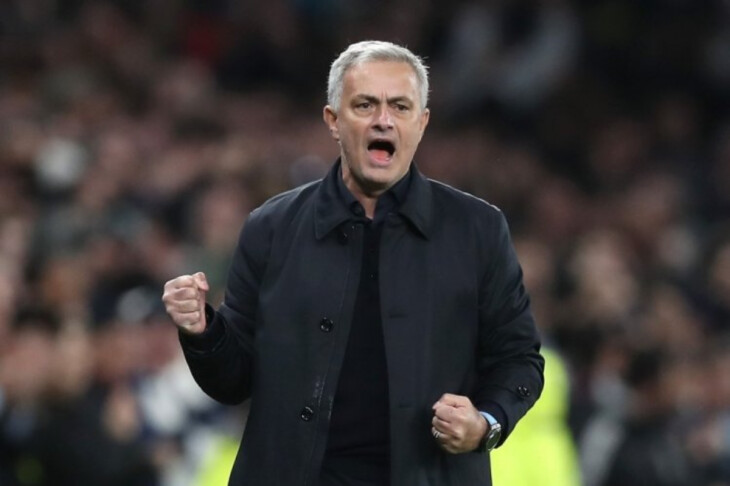 <p>FUTBOL: Joze Mourinyo işini 