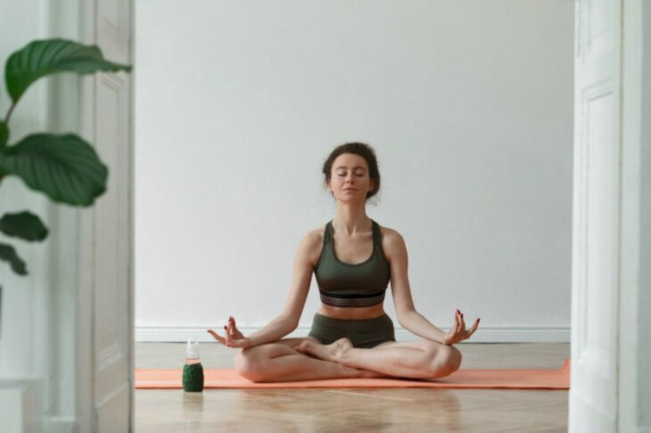 <p>Meditasiya: Düşündüyünüz kimi deyil</p>