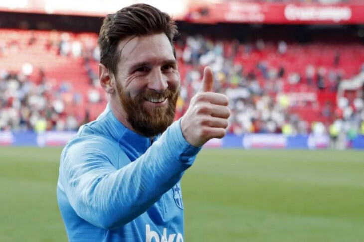 <p>FUTBOL: Messi Çempionlar Liqasının finalı haqda danışıb</p>