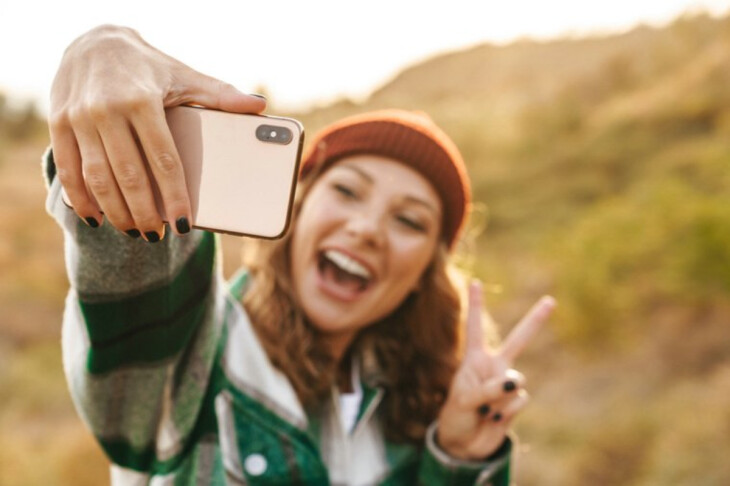 <p>Selfie özümüzə hörmətimizə necə təsir edir?</p>