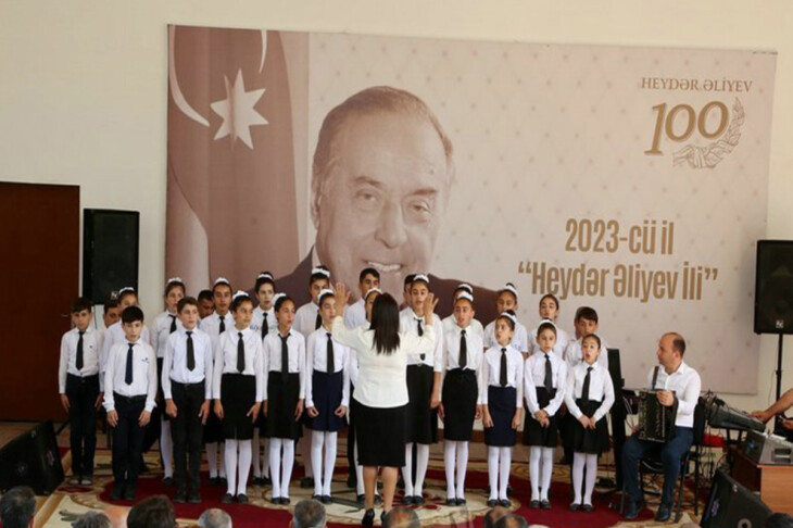 <p>MAİS İBRAHİMOV: Ağcabədidə “Milli dövlətçiliyimizin xilaskarı” adlı tədbir keçirilib (FOTO=43)<br />
 </p>
