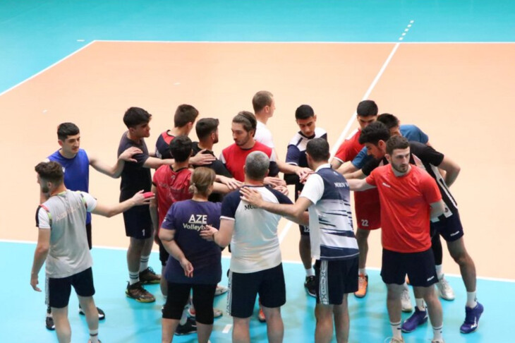 <p>VOLEYBOL: Tələbə oğlan voleybolçulardan ibarət yığmamız Universiadaya hazırlaşır </p>