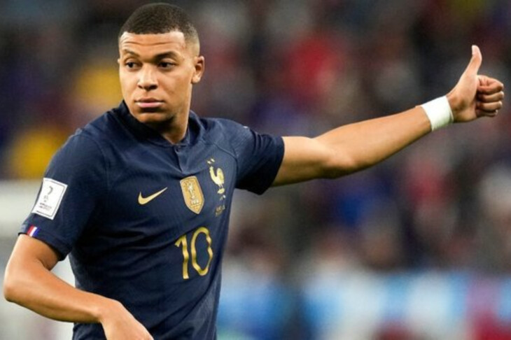 <p>FUTBOL: Mbappe Dünya Kubokunun finalında: 