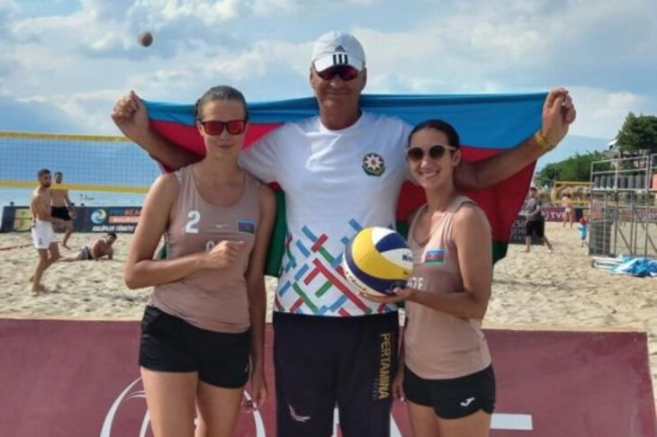 <p>ÇİMƏRLİK VOLEYBOLU: Çimərlik voleybolu üzrı yığmamız beynəlxalq yarışda iştirak edəcək</p>

<p> </p>