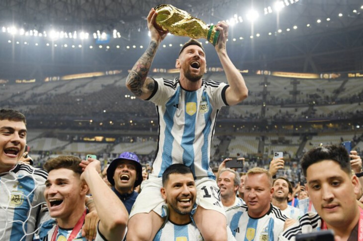 <p>FUTBOL: Lionel Messi: “Hər şeyi qazanmaq mənə qismət oldu. Rekordlar və qollar xoş olsa da, ikinci dərəcəlidir”</p>