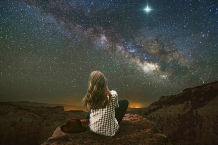 <p>Adlar planetlərlə necə əlaqələndirilir və bir insanın taleyinə hansı təsir göstərir</p>