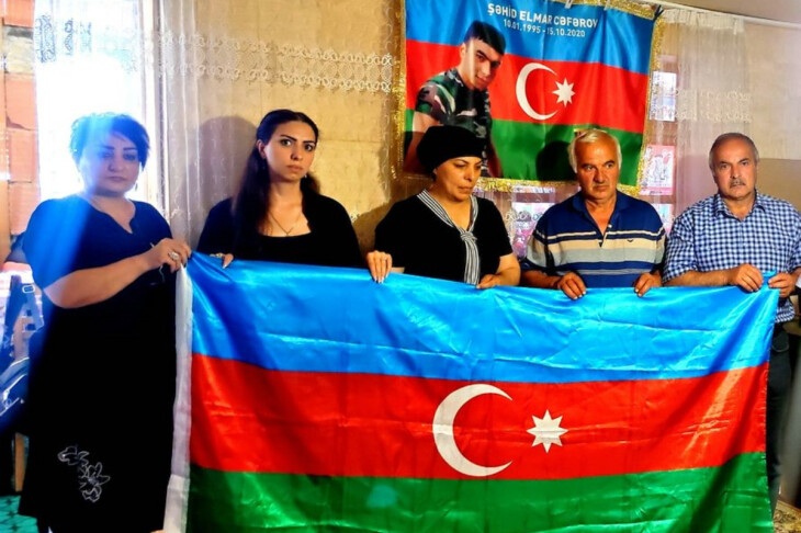 <p>Gədəbəydə general-mayor Polad Həşimov və Vətən müharibəsi şəhidlərin anım tədbiri keçirilib (FOTO=20)</p>