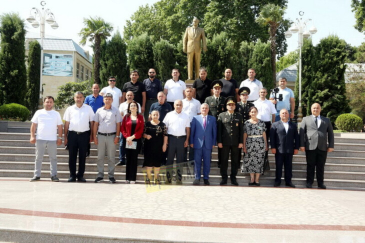 <p>Qarabağ bölgəsində fəaliyyət göstərən media nümayəndələri mükafatlandırılıblar</p>