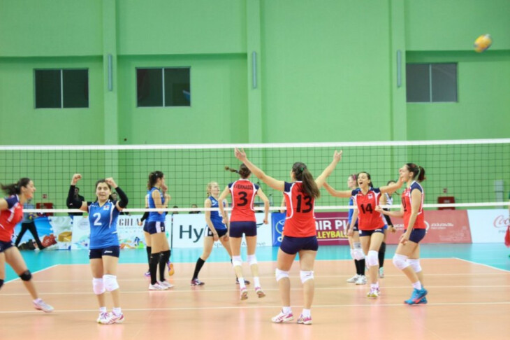 <p>VOLEYBOL: Qızlardan ibarət U-18 voleybol yığmamız EEVZA turnirində yarışacaq</p>