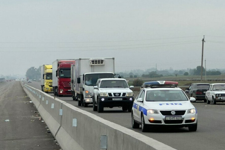 <p>Bakıdan Qarabağ erməniləri üçün 20 ton humatinar yardım yola salındı</p>