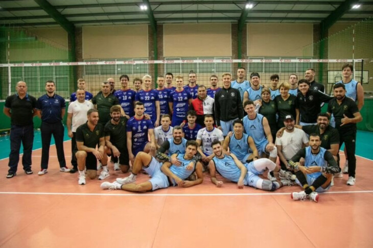 <p>VOLEYBOL: 