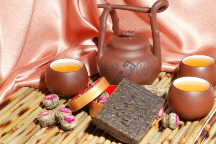 <p>100 yaşa çatmaq üçün ən faydalı ÇAY</p>