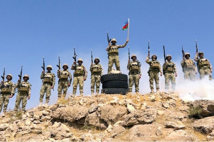 <p>Arutyunyan: Azərbaycan Ordusu sentyabrda...</p>